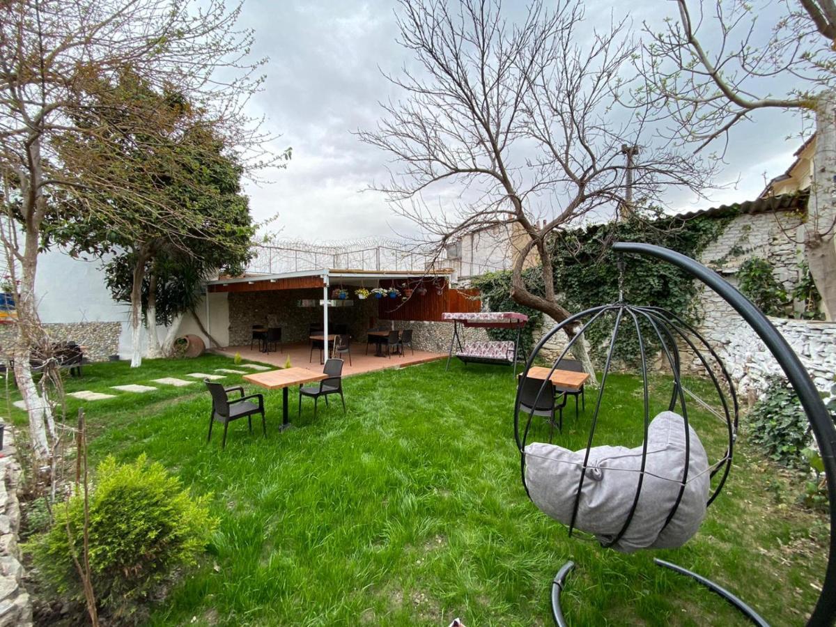 Duesseldorf Pansiyon Kusadasi Aydin Bagian luar foto