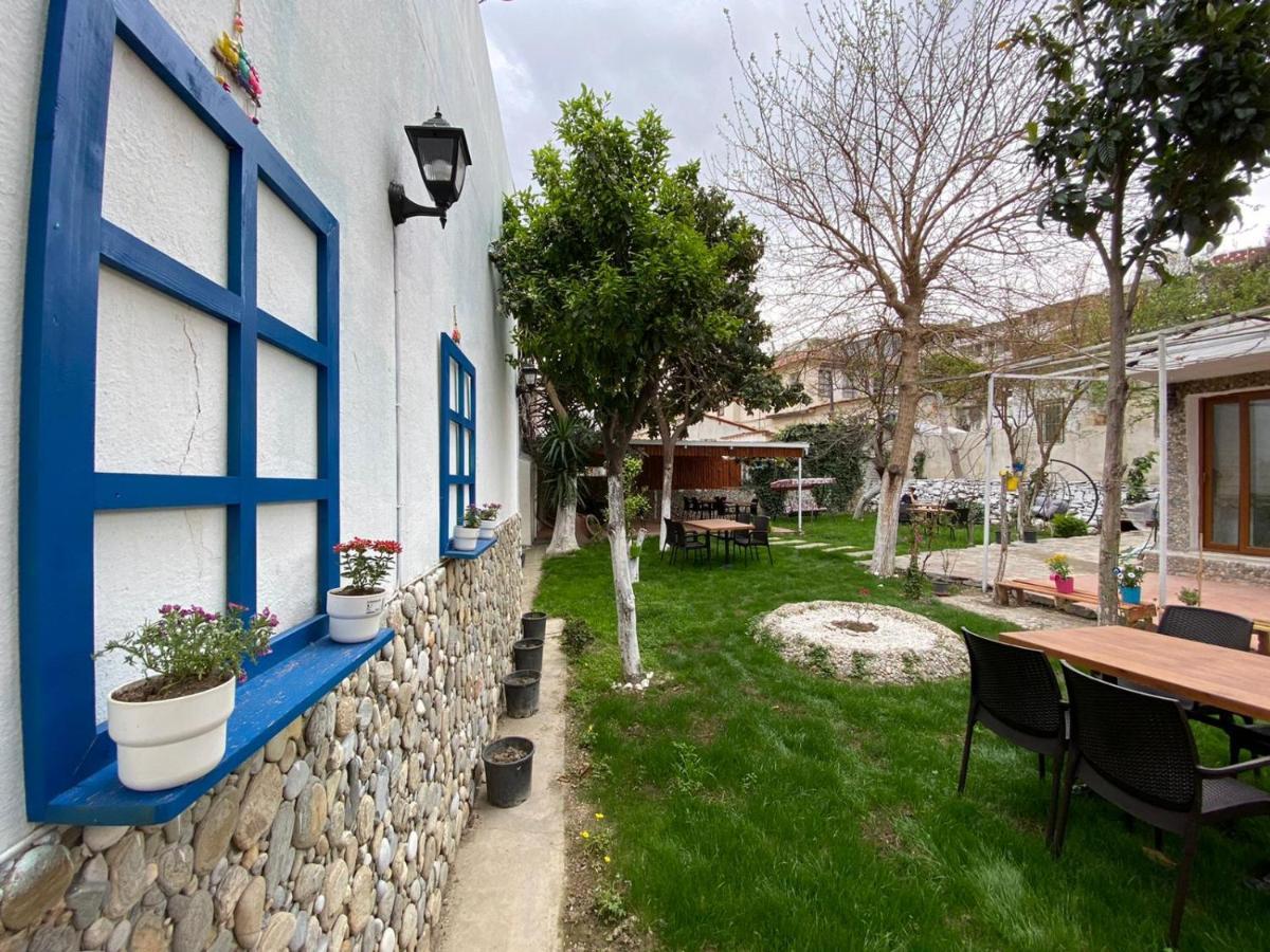 Duesseldorf Pansiyon Kusadasi Aydin Bagian luar foto