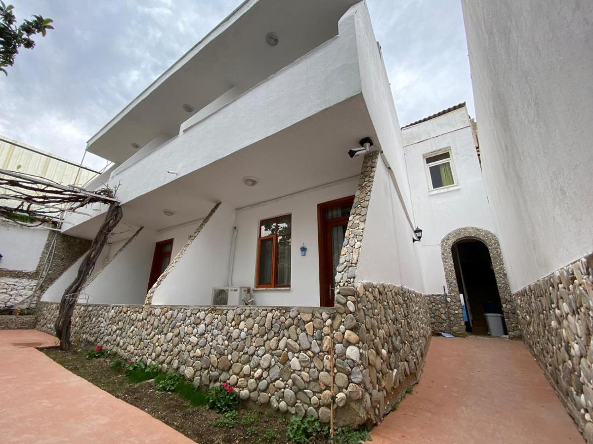 Duesseldorf Pansiyon Kusadasi Aydin Bagian luar foto